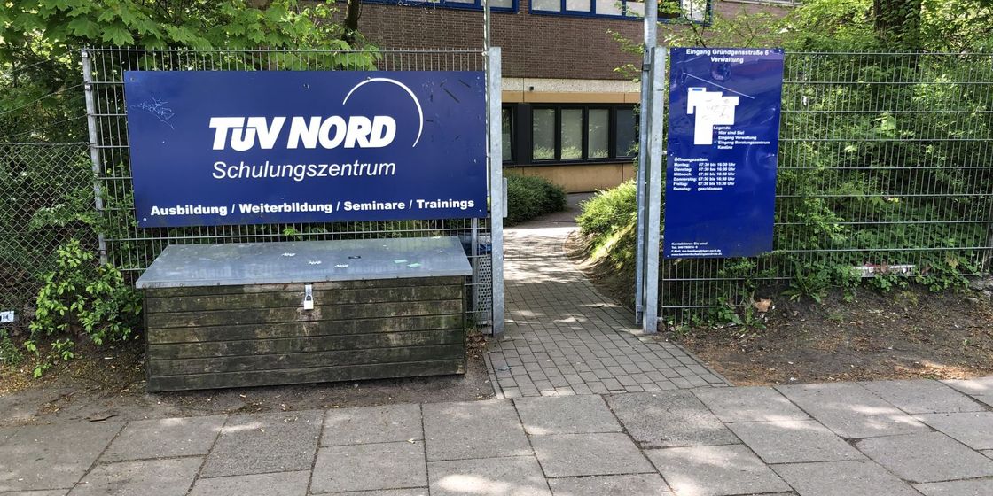 Foto der Fahrschule Fahrschule Prüfungsausschuss für amtl. Sportbootführerscheine u. Funkzeugnisse