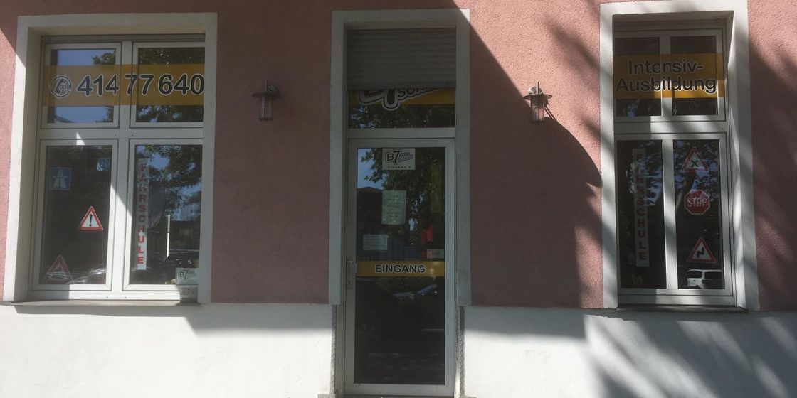 Foto der Fahrschule B7 Fahrschule