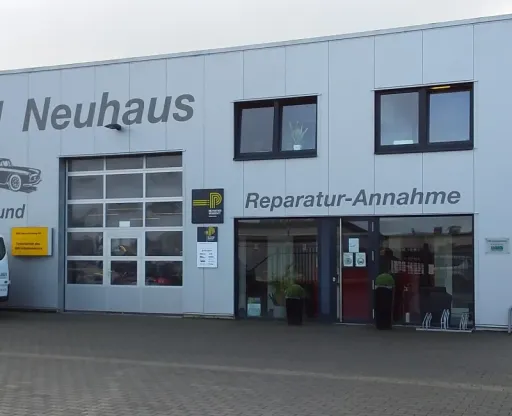 Firma Michael Neuhaus GmbH & Co. KG