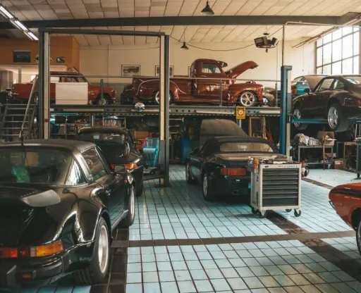 Classic Lounge - Oldtimerwerkstatt