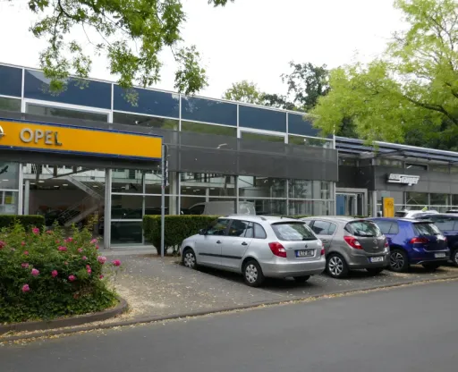 AMZ Leipzig GmbH Fil. Waldstr.
