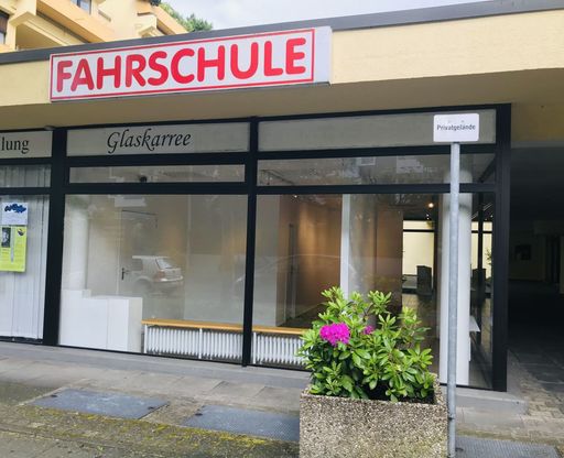 Fadi´s Fahrschule