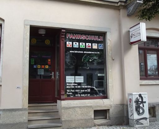 Fahrschule & Fahrttstraining Alexander Weiß